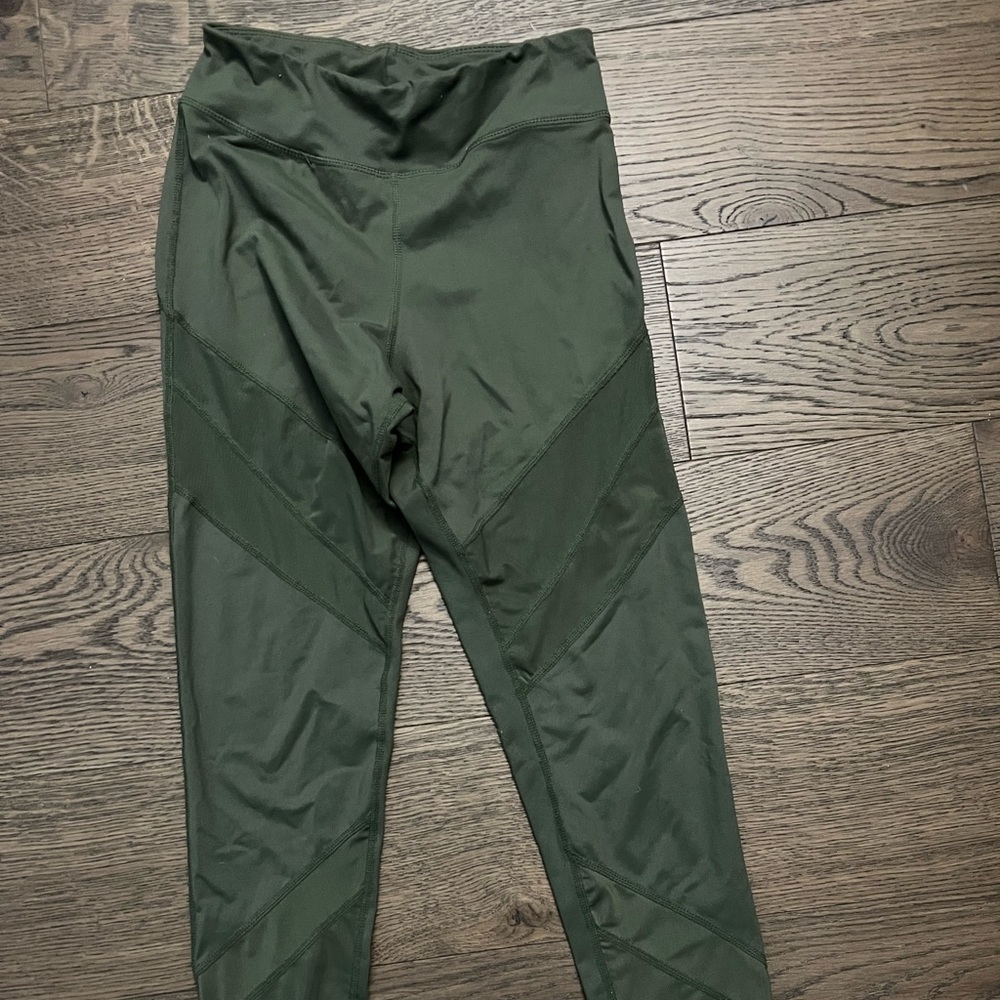 garage mesh legging green